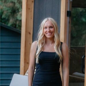 Meet your Posher, Noelle